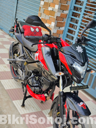 Bajaj Pulsar NS 160 double disc